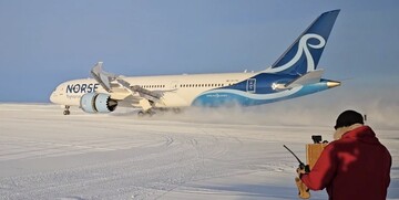 فرود یک هواپیمای بوئینگ برای اولین بار در قطب جنوب