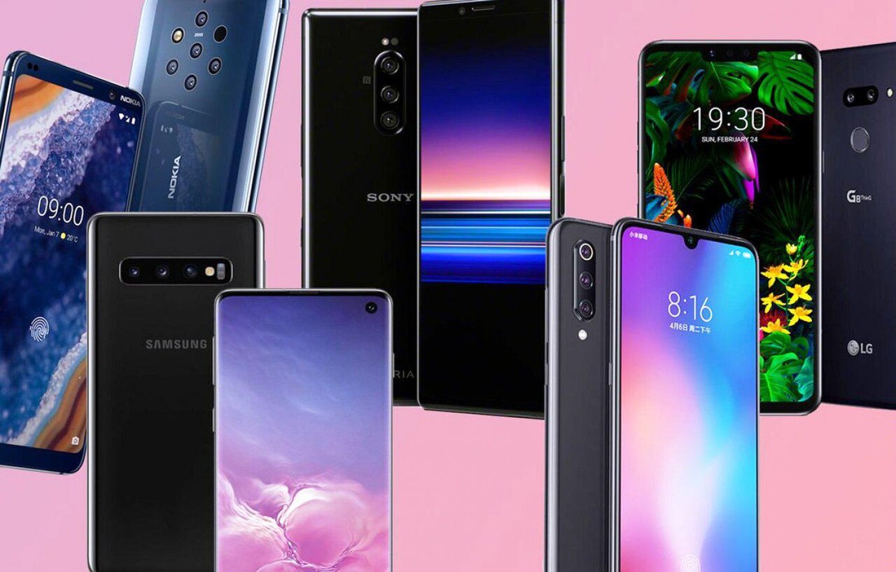 واردات ۲ میلیارد دلار موبایل در هشت ماهه امسال واردات ۲ میلیارد دلار موبایل در هشت ماهه امسال