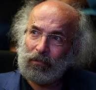 کیانوش عیاری: «ویلای ساحلی» یک انتخاب مصلحتآمیز بود کیانوش عیاری: «ویلای ساحلی» یک انتخاب مصلحتآمیز بود