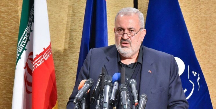 وعده وزیر صمت برای کاهش تعرفه واردات خودروهای برقی و هیبریدی وعده وزیر صمت برای کاهش تعرفه واردات خودروهای برقی و هیبریدی