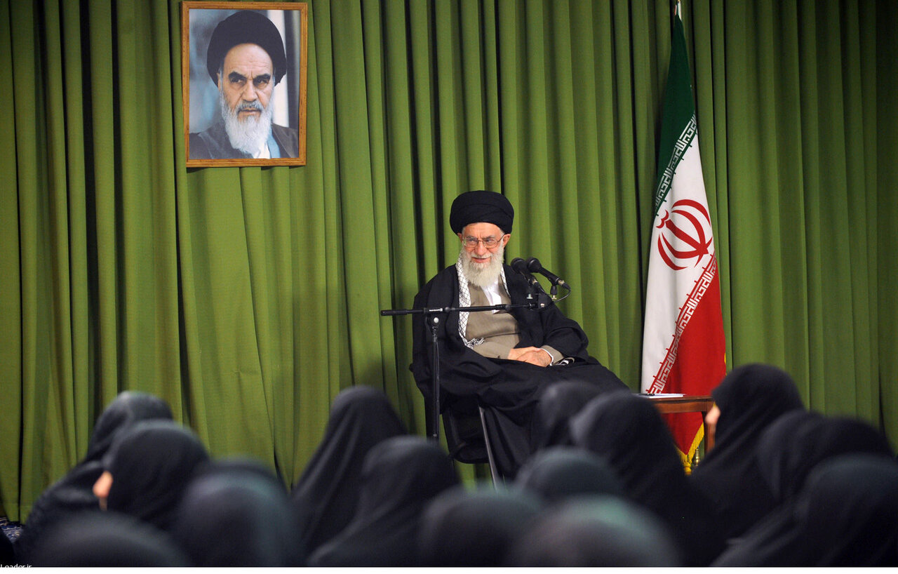 تا ساعاتی دیگر؛ دیدار جمعی از بانوان با رهبر انقلاب تا ساعاتی دیگر؛ دیدار جمعی از بانوان با رهبر انقلاب