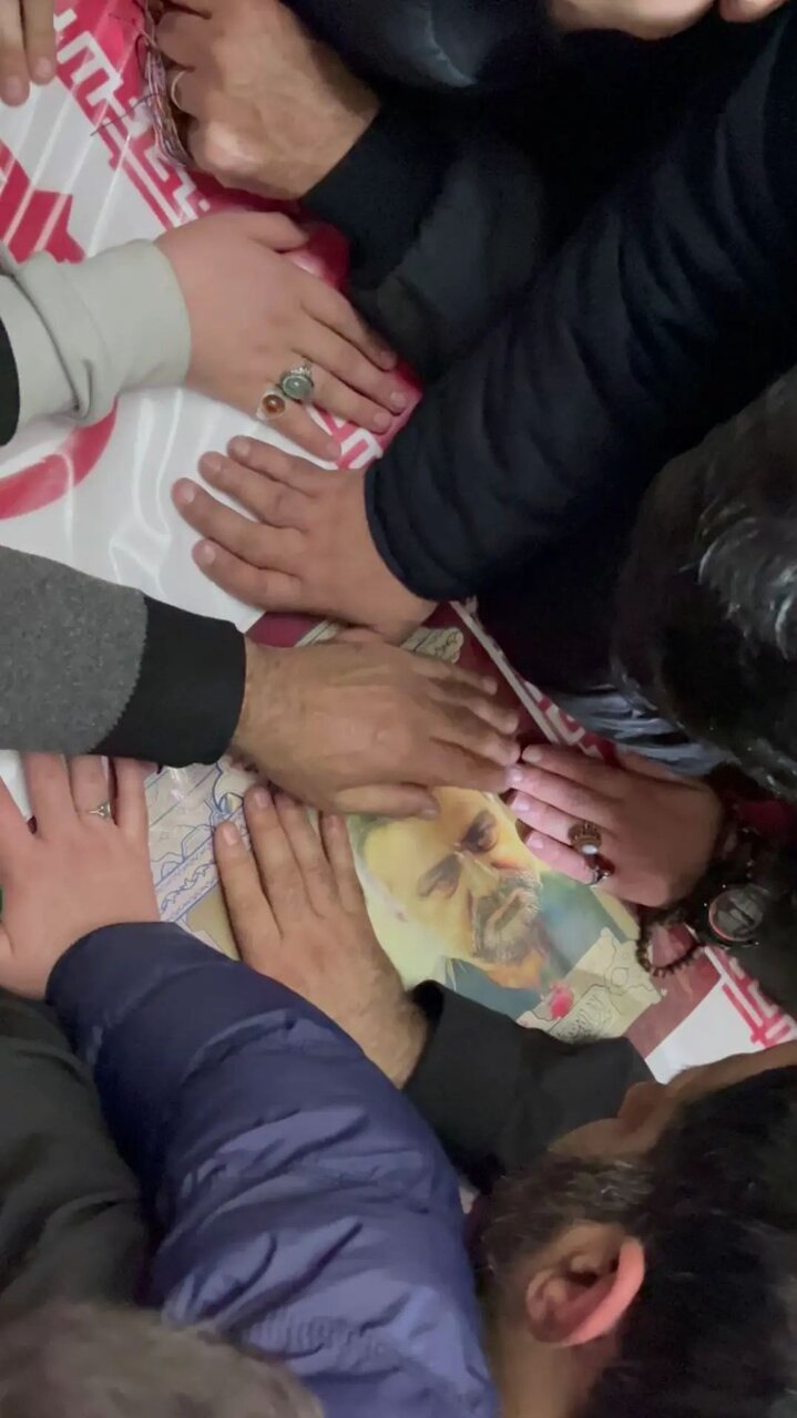 وداع با پیکر شهید سیدرضی موسوی در حرمهای سوریه + فیلم و عکس