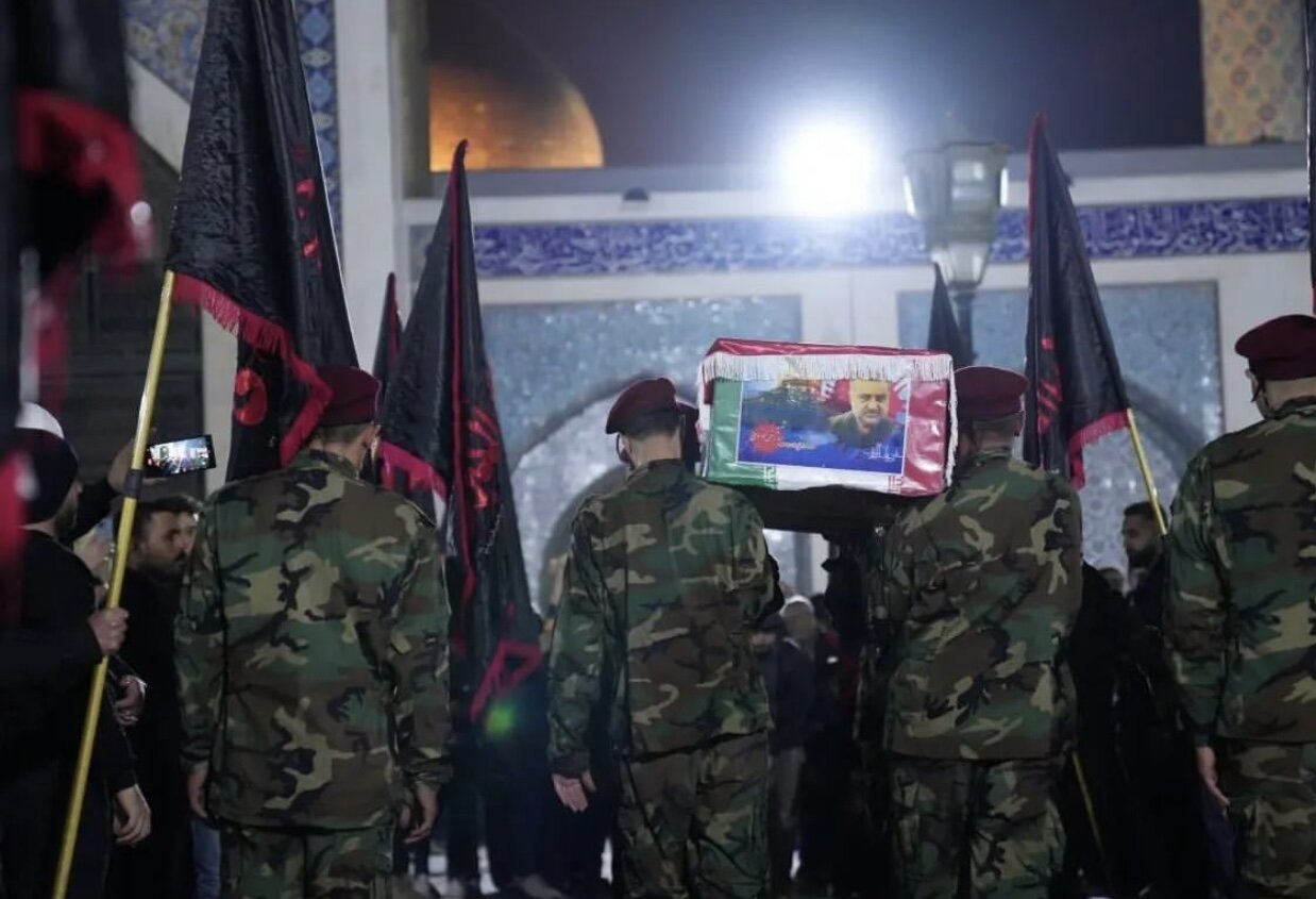 وداع با پیکر شهید سیدرضی موسوی در حرمهای سوریه + فیلم و عکس