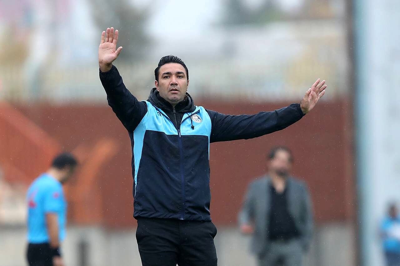 لیست پرستاره جواد نکونام برای نیمفصل لیست پرستاره جواد نکونام برای نیمفصل