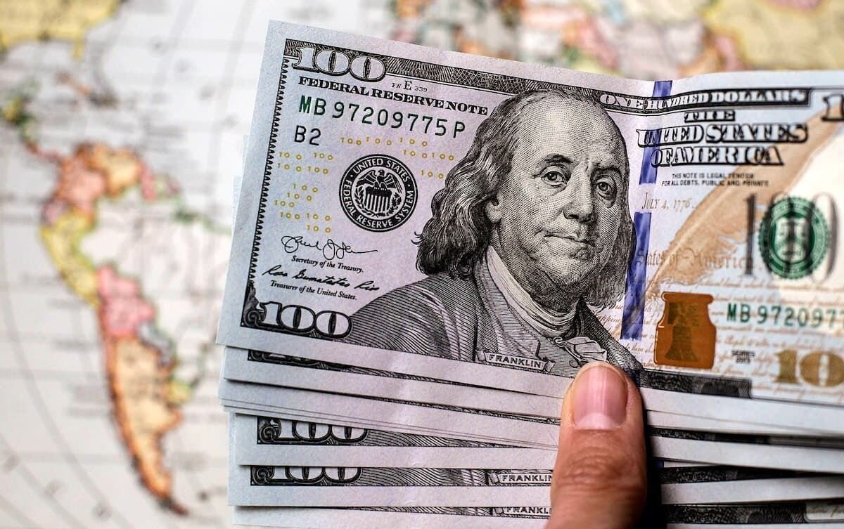 سقوط سهم دلار در ذخایر جهانی