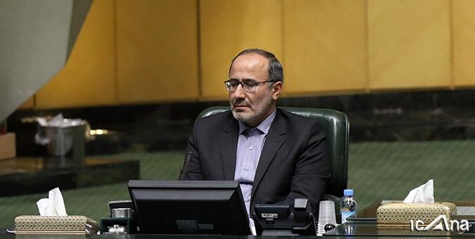 جلسه غیر علنی مجلس برای بررسی سیاستهای بانک مرکزی در حوزه پولی و ارزی جلسه غیر علنی مجلس برای بررسی سیاستهای بانک مرکزی در حوزه پولی و ارزی