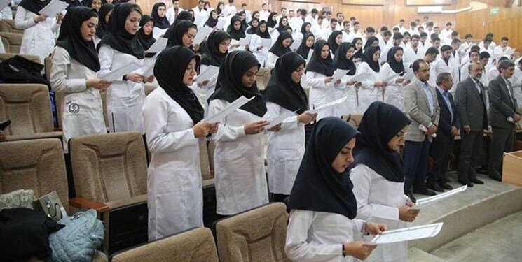 رهبر انقلاب درباره تربیت پزشک زن چه گفتند؟ رهبر انقلاب درباره تربیت پزشک زن چه گفتند؟