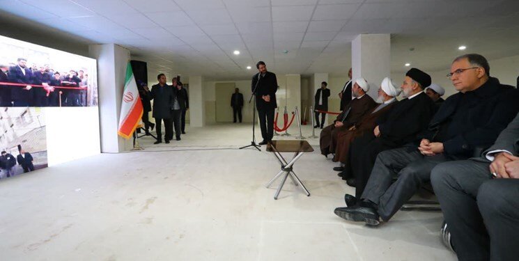 افتتاح همزمان ۱۲۰۰ واحد مسکن ملی در زنجان با حضور رئیس جمهور افتتاح همزمان ۱۲۰۰ واحد مسکن ملی در زنجان با حضور رئیس جمهور