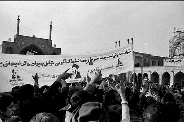 نوزدهم دی یک نقطه‌ی درخشنده است؛ نه فقط در تاریخ قم، بلکه در تاریخ کشور ما و تاریخ انقلاب