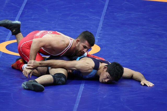 پیروزی آزادکاران ایران در تورنمنت زاگرب/ مبارزه حساس امامی و ابوذری برای رسیدن به المپیک
 پیروزی آزادکاران ایران در تورنمنت زاگرب/ مبارزه حساس امامی و ابوذری برای رسیدن به المپیک