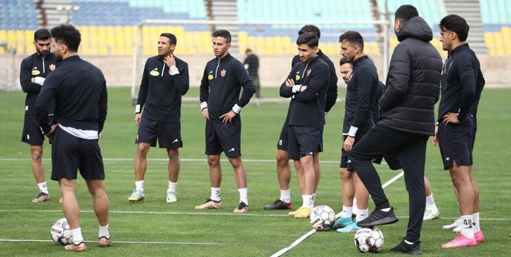 یک چهره آشنا به تمرینات پرسپولیس اضافه شد یک چهره آشنا به تمرینات پرسپولیس اضافه شد
