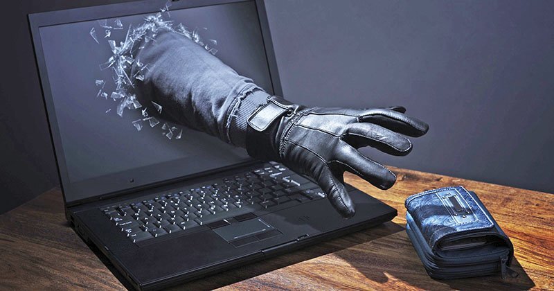 با اطلاعات هک شده چه میکنند؟