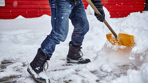 پارو کردن برف خطر حمله قلبی را افزایش می دهد