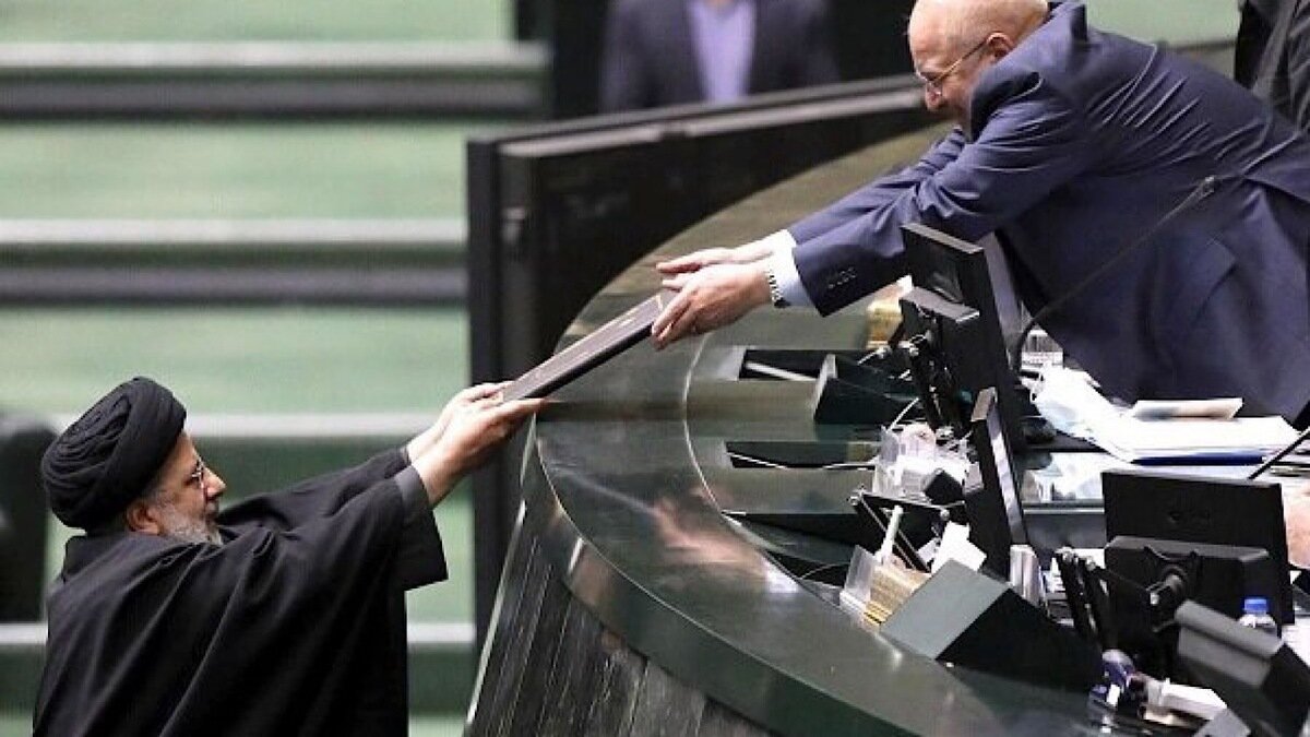 دولت تاکنون چند لایحه به مجلس یازدهم ارائه کرده است؟ دولت تاکنون چند لایحه به مجلس یازدهم ارائه کرده است؟