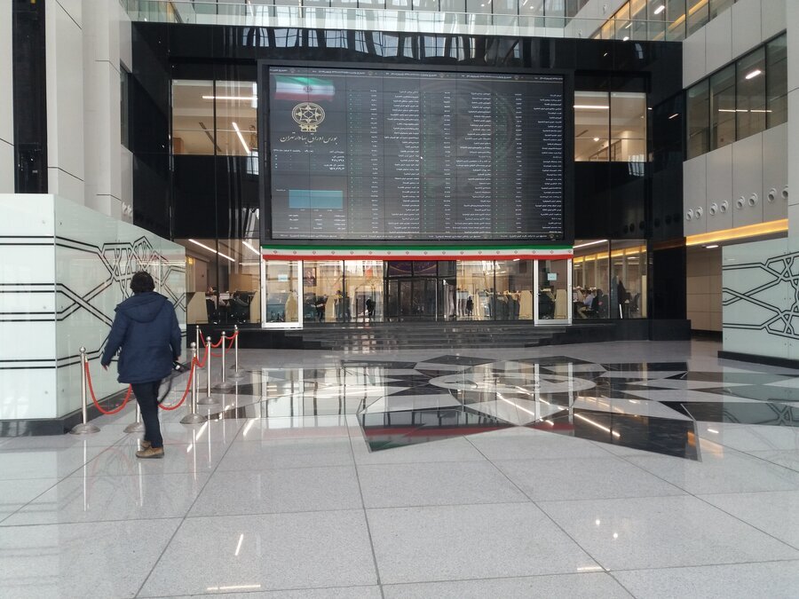 رشد ۱۴۵۴ واحدی شاخص هم وزن رشد ۱۴۵۴ واحدی شاخص هم وزن