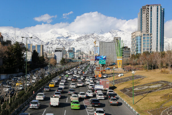 بازگشت هوای تهران به وضعیت سالم | ۱۰ نقطه در وضعیت ناسالم