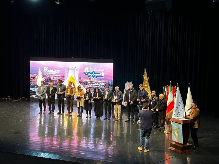 پیشکسوتان صنایع دستی و هنرهای سنتی تجلیل شدند پیشکسوتان صنایع دستی و هنرهای سنتی تجلیل شدند