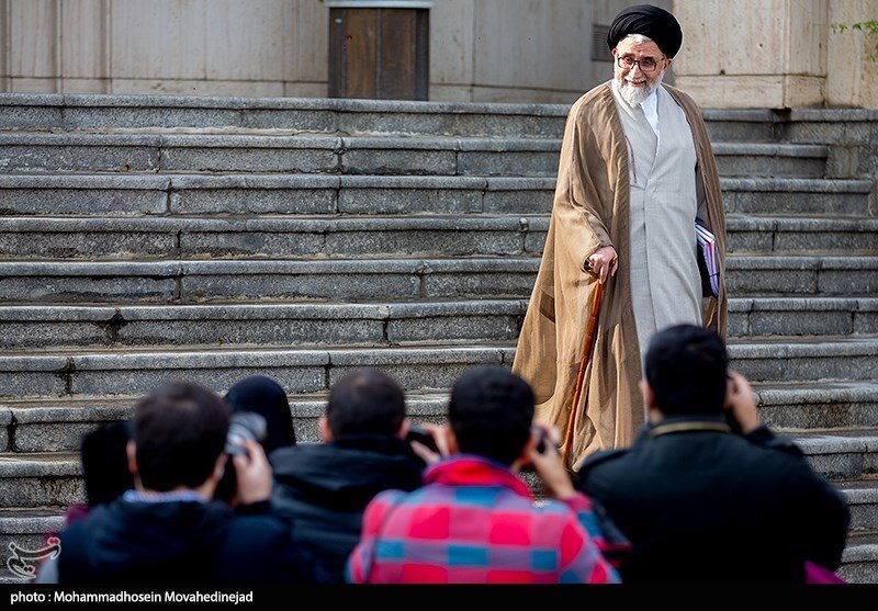 تقدیر «وزیر اطلاعات» از «سازمان اطلاعات سپاه» برای بازگرداندن بدهیهای بابک زنجانی تقدیر «وزیر اطلاعات» از «سازمان اطلاعات سپاه» برای بازگرداندن بدهیهای بابک زنجانی