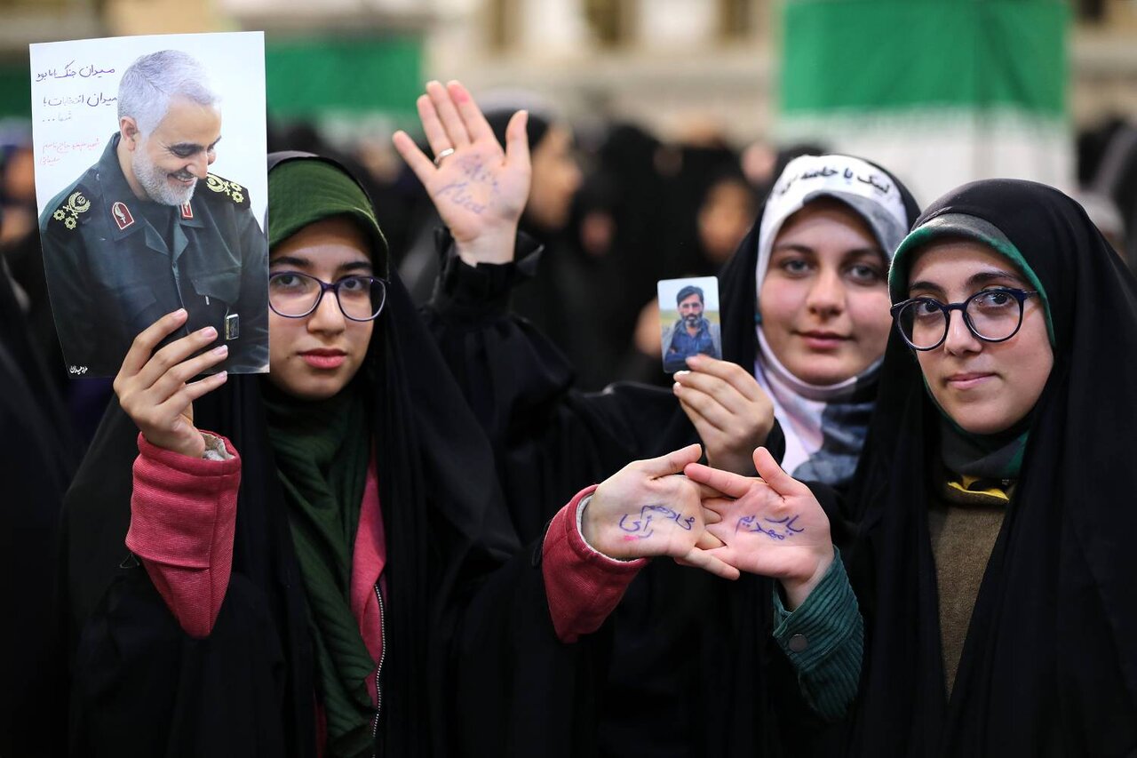 رزمایش سیاسی رأی اولیها رزمایش سیاسی رأی اولیها