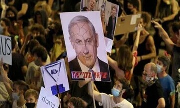 تحصن هزاران صهیونیست مقابل کنست برای استعفای نتانیاهو