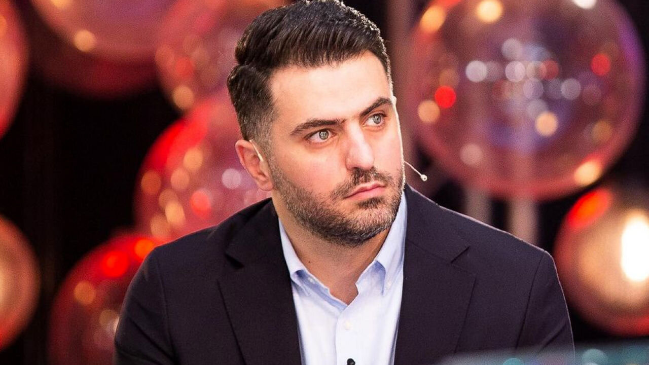 اعتبارگیری از تلویزیون و بازی در میدان ابتذال اعتبارگیری از تلویزیون و بازی در میدان ابتذال