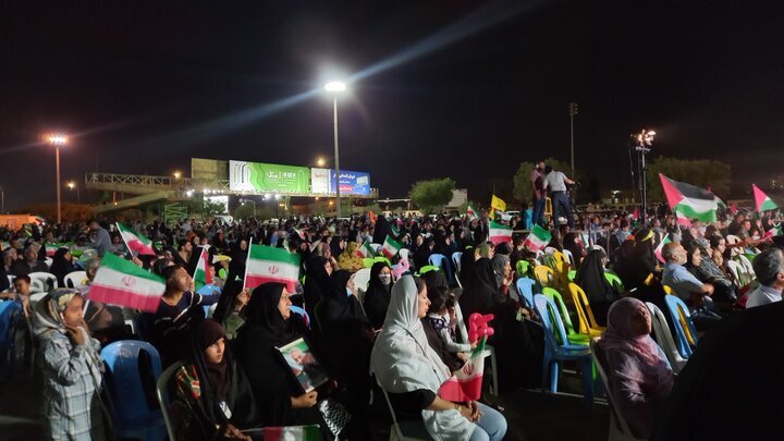 محکم و مقتدر  محکم و مقتدر