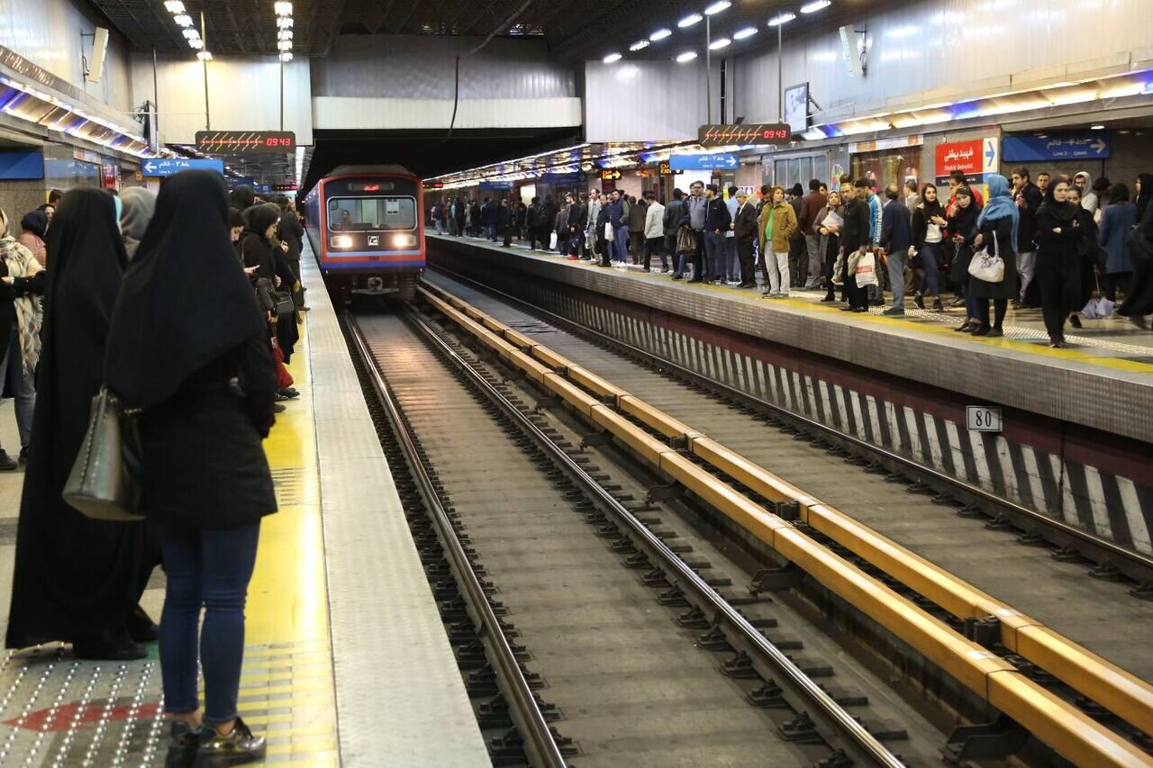  خطوط هفت گانه مترو تهران تا پایان امسال تکمیل می‌شود