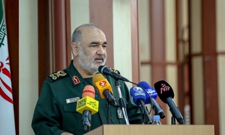 «وعده صادق» استثناییترین تصمیم نظام بود «وعده صادق» استثناییترین تصمیم نظام بود