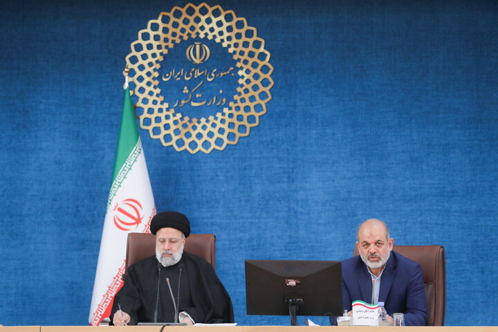 دشمن به دنبال ایجاد ناامنی و موج سواری است دشمن به دنبال ایجاد ناامنی و موج سواری است