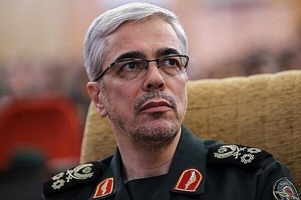 کنگره ادبیات پایداری، گنجینهای از روایتهای ناب است کنگره ادبیات پایداری، گنجینهای از روایتهای ناب است