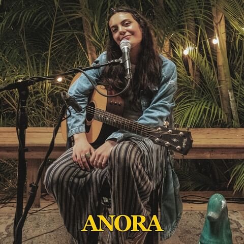 از بدعت سیاسی یک جایزه تا لباس با پرچم فلسطین