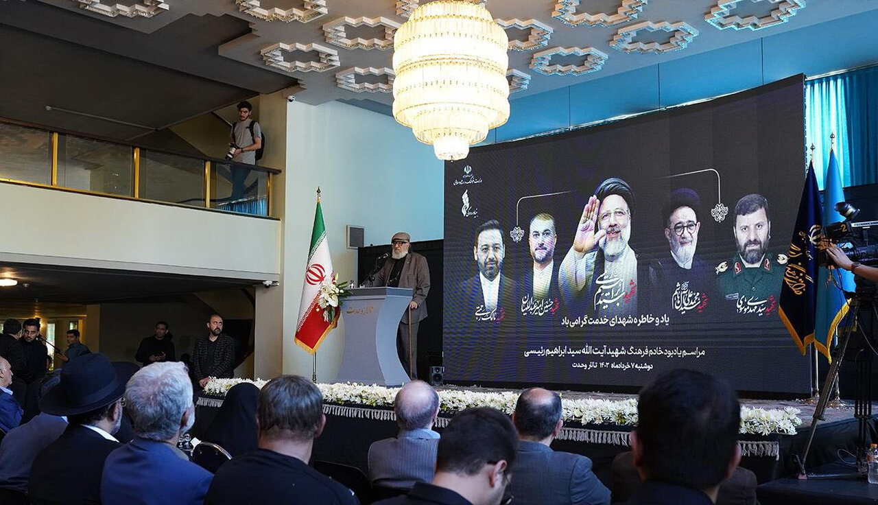 وفاق هنرمندان پس از تشییع ۱۲میلیونی