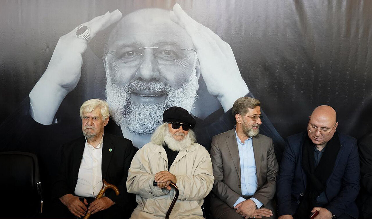 وفاق هنرمندان پس از تشییع ۱۲میلیونی