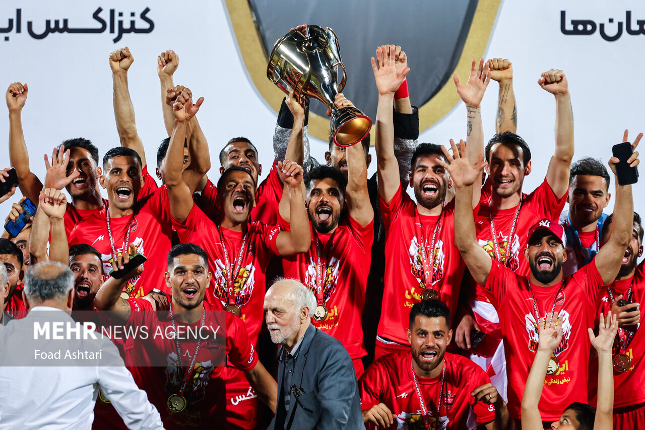 جدال سرخابی روی آنتن زنده جدال سرخابی روی آنتن زنده