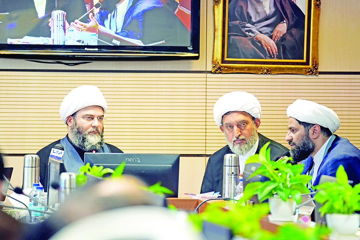 تدبر در قرآن نیاز امروز جامعه تدبر در قرآن نیاز امروز جامعه