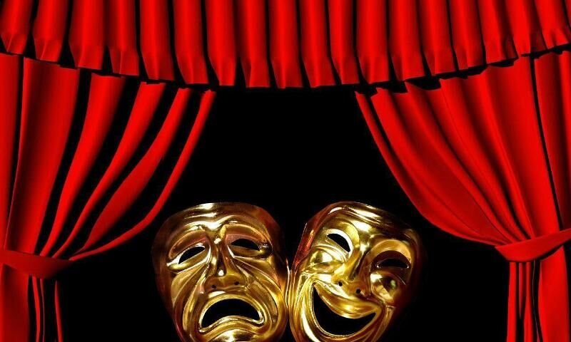 «گربه روی شیروانی داغ» در خانهموزه انتظامی «گربه روی شیروانی داغ» در خانهموزه انتظامی