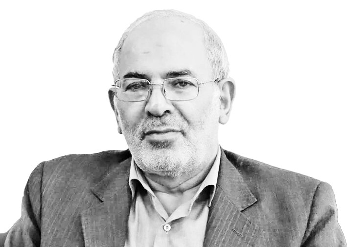 لزوم تمرکز بر رفع فاصله طبقات اجتماعی