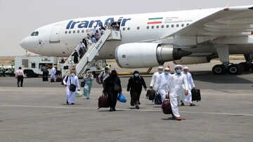 بازگشت زائران ایرانی از مدینه به کشور
