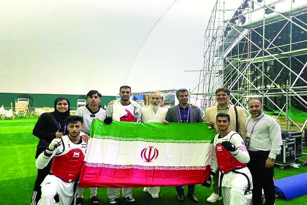 تیم ملی تکواندو قهرمان جهان شد تیم ملی تکواندو قهرمان جهان شد