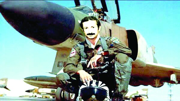 اقدام عجیب خلبان نابغه هنگام زدن پل اقدام عجیب خلبان نابغه هنگام زدن پل