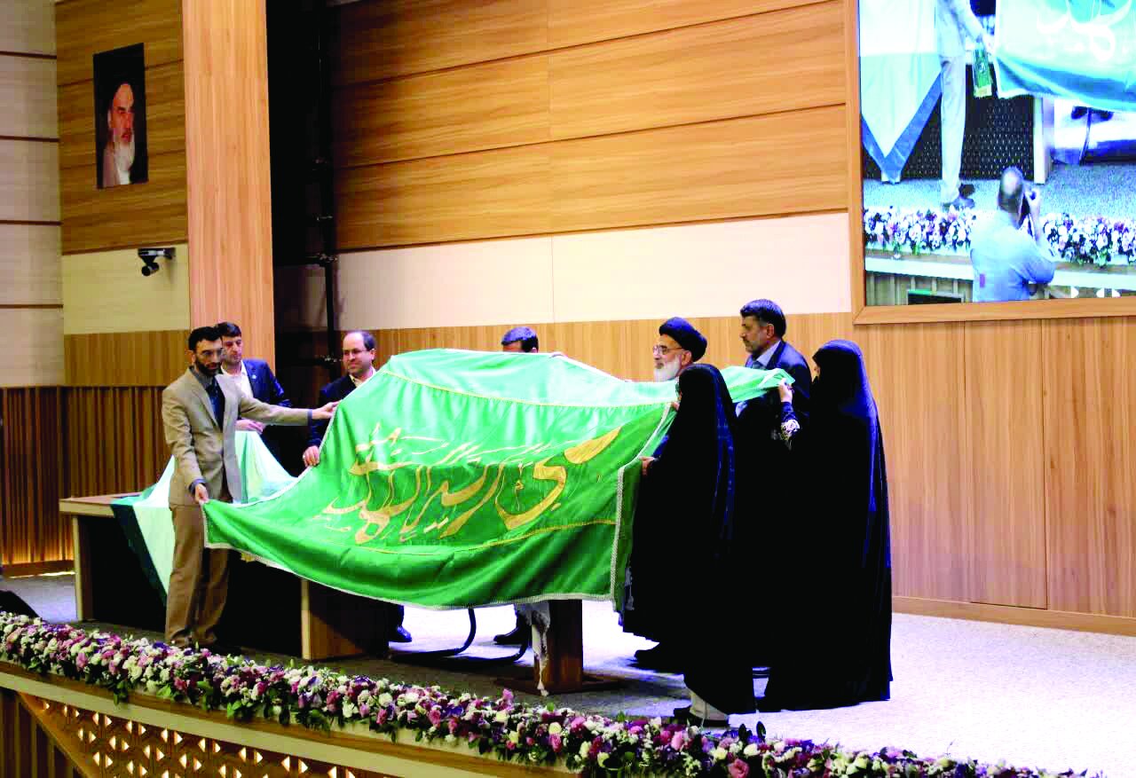 همایش «نهجالبلاغه، کتاب زندگی» بهانهای برای شناخت بیشتر از حضرت علی (ع) همایش «نهجالبلاغه، کتاب زندگی» بهانهای برای شناخت بیشتر از حضرت علی (ع)