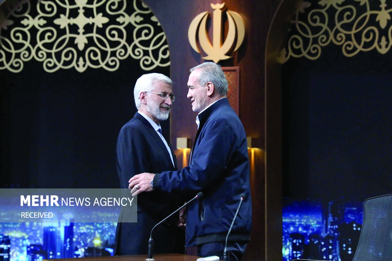 مناظرات انتخاباتی پرمخاطبترین برنامه صدا و سیما مناظرات انتخاباتی پرمخاطبترین برنامه صدا و سیما