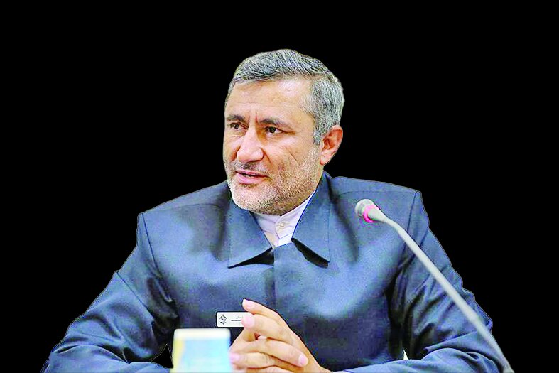 تعزیهای با چندهزار نفر پشت صحنه، چند صد بازیگر تعزیهای با چندهزار نفر پشت صحنه، چند صد بازیگر