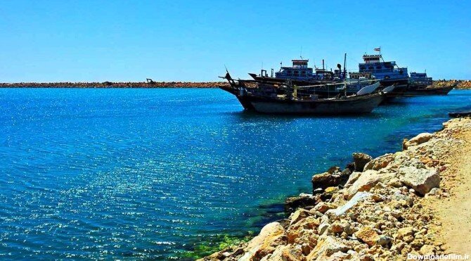 سایهای از علوم انسانی پشت ابرهای فریب سایهای از علوم انسانی پشت ابرهای فریب