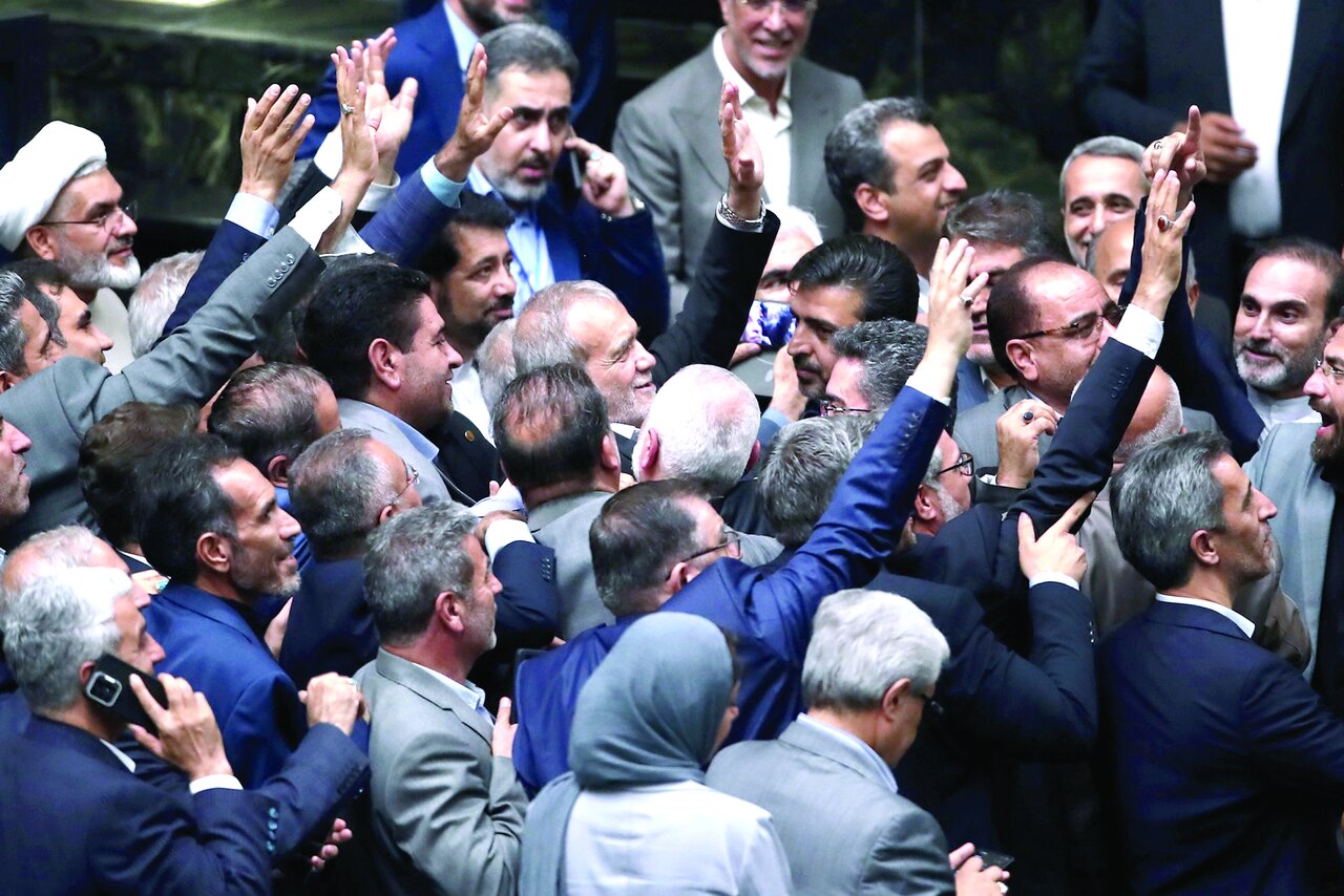 معرفی کابینهای  بینابین معرفی کابینهای  بینابین