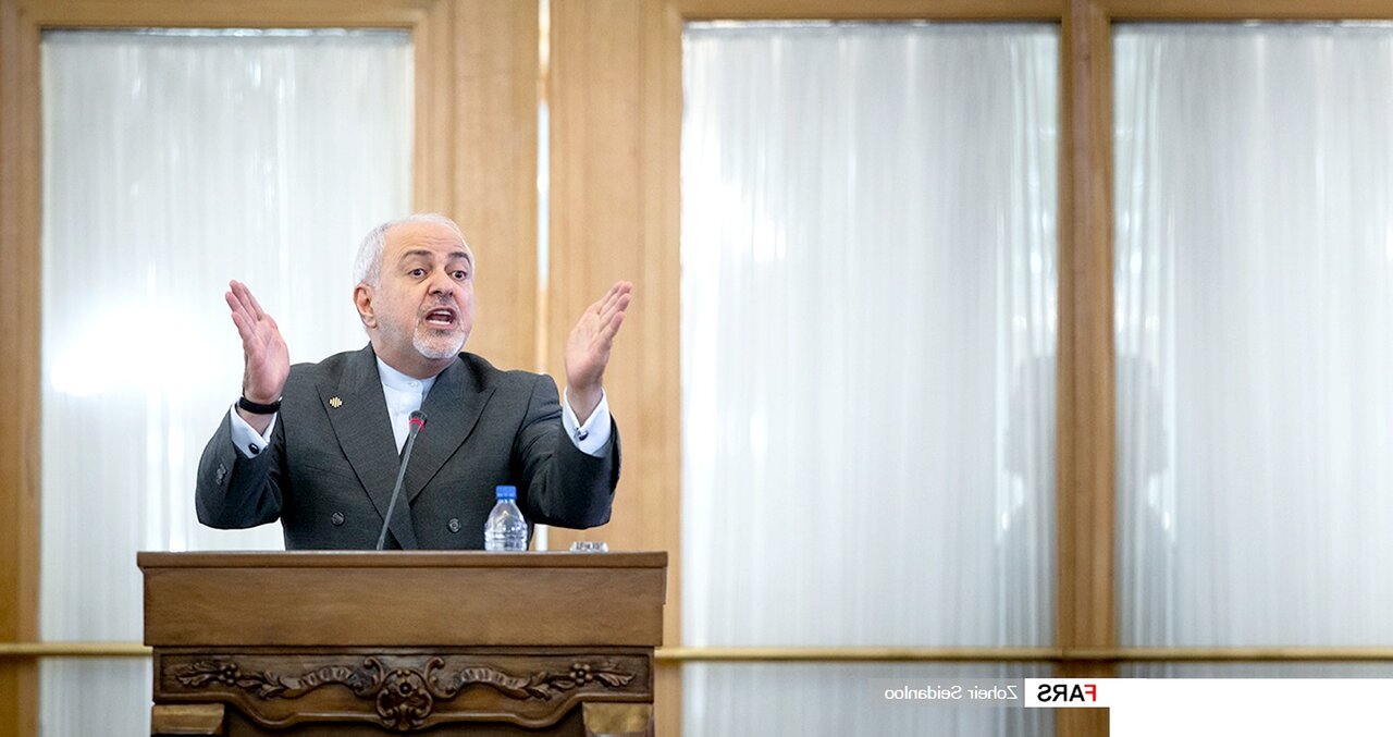 مَرد قهرهای نامنظم! مَرد قهرهای نامنظم!