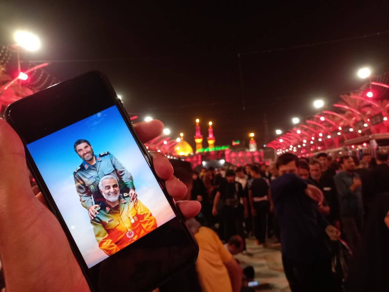 جزییات استفاده از اینترنت و خط رایگان در مسیر پیادهروی اربعین جزییات استفاده از اینترنت و خط رایگان در مسیر پیادهروی اربعین