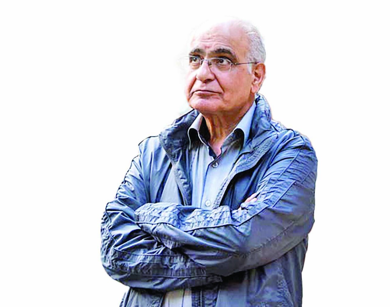 مرادی کرمانی شبیه هیچکس نیست مرادی کرمانی شبیه هیچکس نیست