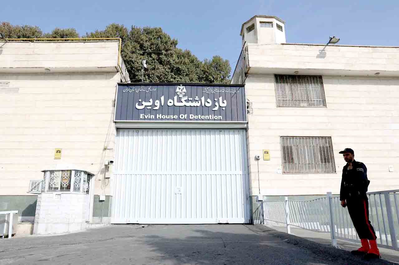 دیکتاتورهای نوبلی در اوین دیکتاتورهای نوبلی در اوین