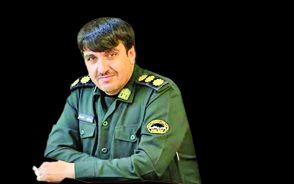 محیطبان بدون سلاح محیطبان نیست! محیطبان بدون سلاح محیطبان نیست!